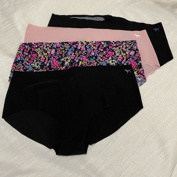 PINK Victoria's Secret Intimates & Sleepwear New Seamless Panties